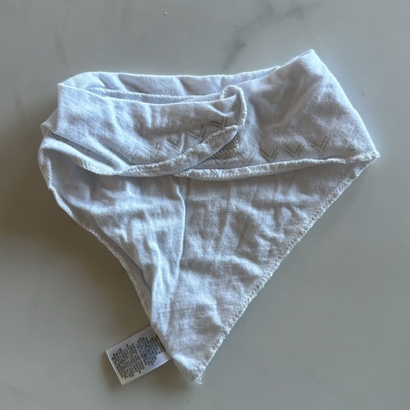 Set of 3 Bibs - Picture 10 of 12